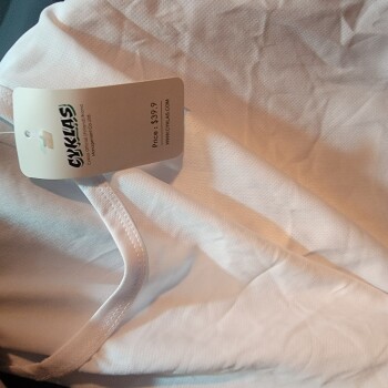 消费者安全报告 An order I didn't place I received a cyklas shirt from Jane in NJ. I did not order this shirt, nor w... 照片 #1