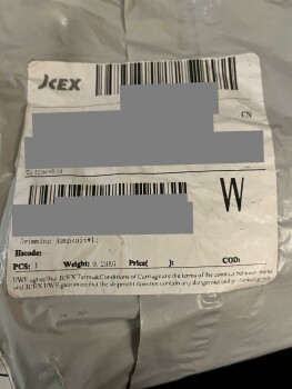 تقرير سلامة المستهلك I received something I did order. Need to return it and get refund Are you from Rosewood P ? I recei... صورة فوتوغرافية #1