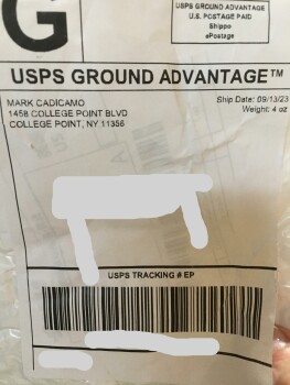 消费者安全报告 Unordered Package from Mark Cadicamo Received a tiny little apple I didn’t order!  Concerned he’s go... 照片 #2