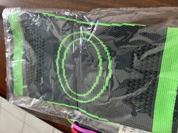 Unordered Knee Brace from Alberto Hernandez photo #1