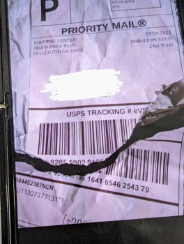 A Package delivered/empty that was not ordered 照片 #1