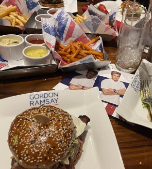 Gordon Ramsay Burger, Las Vegas Boulevard South, Las Vegas, NV, USA photo #1