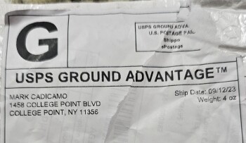 Verbrauchersicherheitsbericht Received unknown package Received a small package from

MARK CADICAMO
1458 COLLEGE POINT BLVD COL... Foto #1