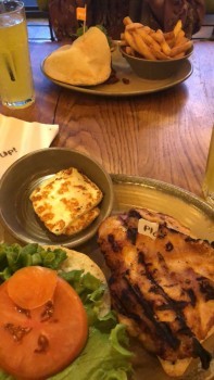 Nando's, Yorkshire Street, Oldham, UK photo-100734 Got Food Poisoning? Report it now