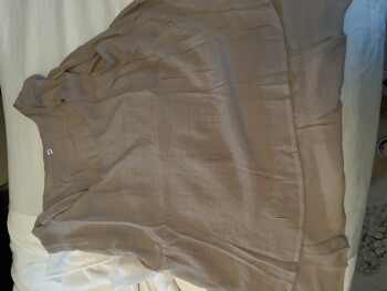 Informe de seguridad del consumidor Unordered package of clothing I received a package with z3orhibg items I don’t recall ordering and n... foto #3