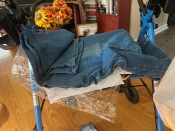 تقرير سلامة المستهلك An order I did not place. I received a pair of jeans, that I did not order. I would like to report i... صورة فوتوغرافية #2