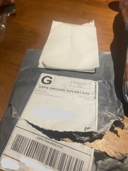 Unordered Package from Kerry Noon Foto #1