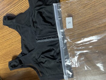 Item I did not order.I don’t even know where it came from. Foto #1