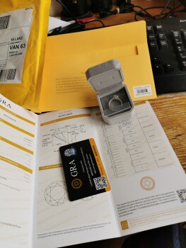 moissanite  ring scam photo #1