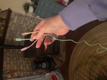 A charging cord I did not order photo #1