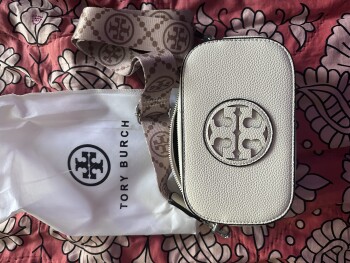 Unordered Tory Burch purse photo #1