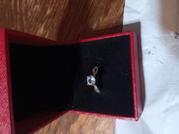 I received a package with ring I didn't order photo #1
