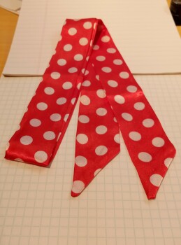 Rapport de sécurité du consommateur Unordered Package I received a package from  TNT Shipping 4900 East 49th Street, Vernon, 90058 Calif... photo #1