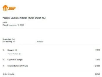 Popeyes Louisiana Kitchen, Huron Church Road, Windsor, ON, Canada Foto #1