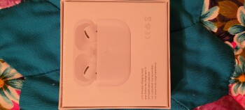 I received airpods I didn't order photo #1