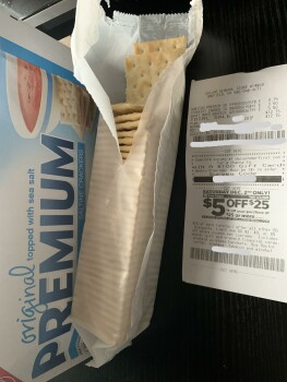 Saltine crackers, Dollar General, North Main Street, Oakfield, NY, USA photo #1