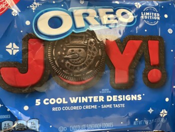 Red Winter Oreos, Aldi, California, USA photo #1