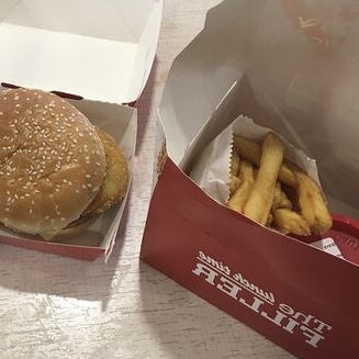 KFC Finsbury Park - Seven Sisters Road, Seven Sisters Road, London, UK 照片 #1