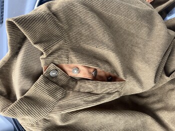 They charged me 50.00 and the shirts not worth 10 صورة فوتوغرافية #1