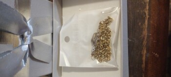 I got a package from you all with my name and address on it but I did not order it Foto #1