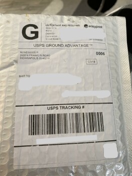 Unordered package صورة فوتوغرافية #1