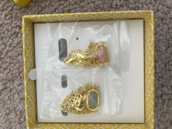 Scam package from Jane Foto #1