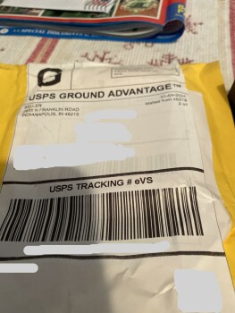 Verbrauchersicherheitsbericht I received a spaceman and did not order it It is a spaceman on a chain. It came in a small yellow pa... Foto #2