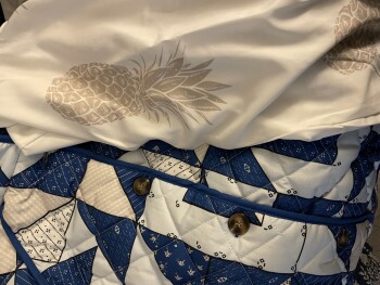 Received jkt and shirt that I never ordered photo #1