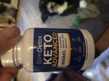 Nothing happened because I’m not gonna take them but I received four bottles of this pill that I didn’t order Foto #1