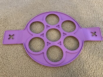 Mystery package- did not order. Pink rubber thing. Foto #1