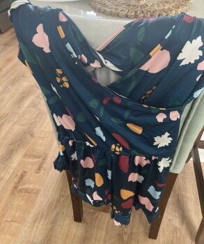 Rapport de sécurité du consommateur Anonymous4364 I ordered two Swim Rompers from Ximi online through FaceBook.  I received two rompers... photo #6