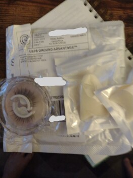 A package I never ordered foto #1