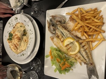 Rabelos Restaurante Bar, Avenida de Diogo Leite, Vila Nova de Gaia, Porto, Portugal صورة فوتوغرافية #1