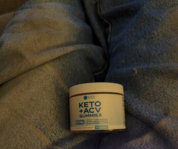 تقرير سلامة المستهلك Sent the wrong gummies for the 2nd time. I want my money back I once again received the wrong gummie... صورة فوتوغرافية #2