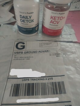 Keto+ACV gummies for weight loss was sent to me and I DID NOT order them. photo #1