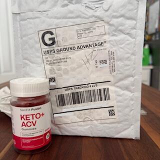 SlimFit Fusion Keto + ACV Gummies Unordered Package foto #1