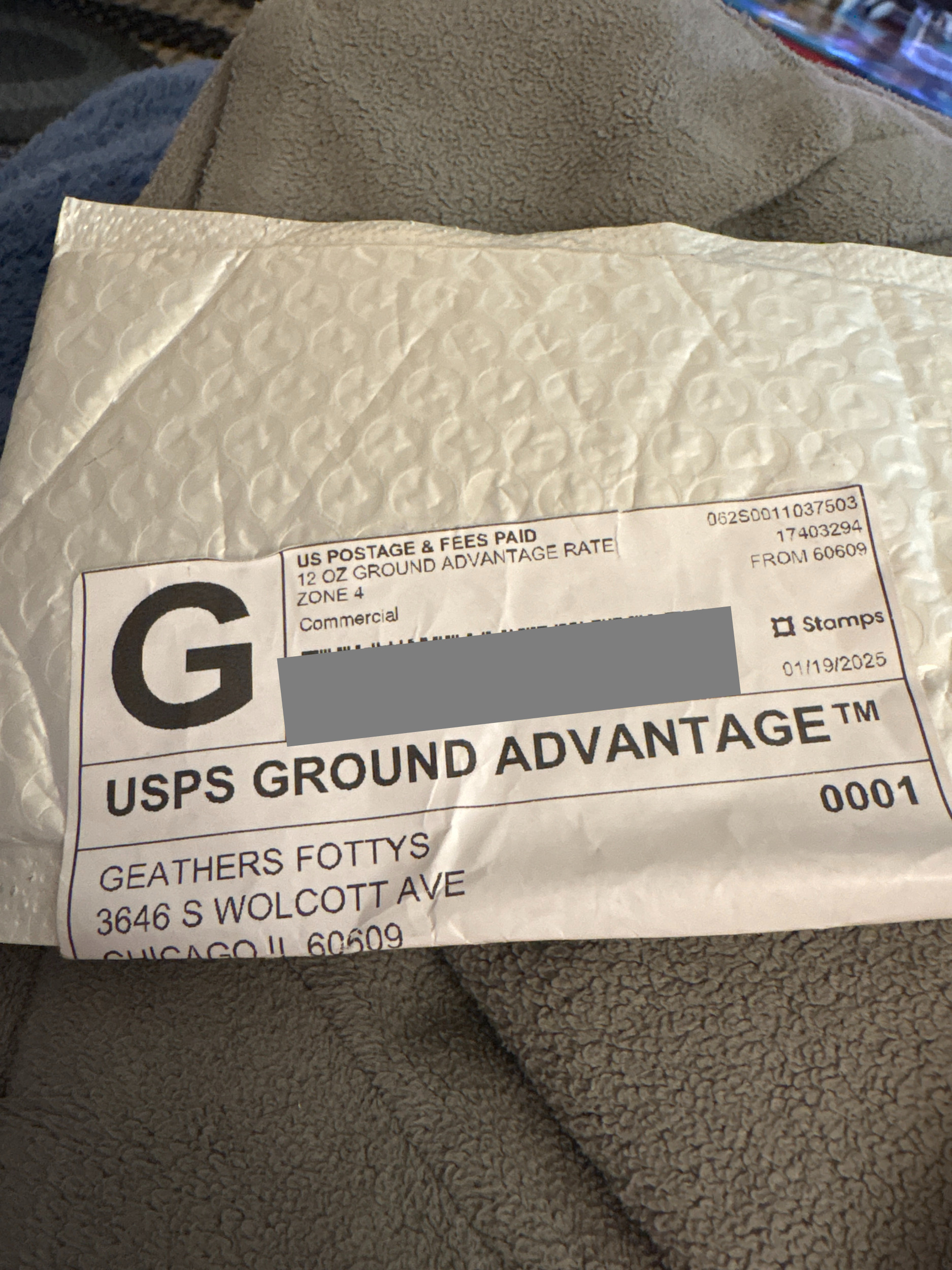 I received a package from Geathers Fottys that I didn’t order