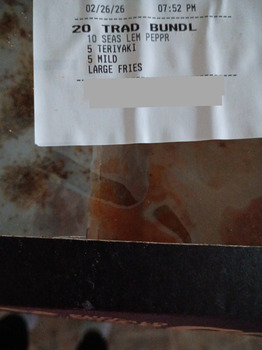 Mild Wings, North Syracuse, NY, USA foto #1