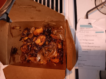 مراجعة المستهلك - سلامة الغذاء Wokker, Airline Drive, Houston, TX, USA On 02/27/2026 we found plastic/paper in our food from Wokker... صورة فوتوغرافية #4