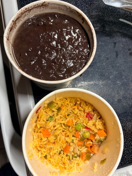 Avaliação do consumidor - Segurança alimentar Pollo Tropical, Fruitville Road, Sarasota, FL, USA Ate some beans and rice from Pollo tropical and w... foto #2