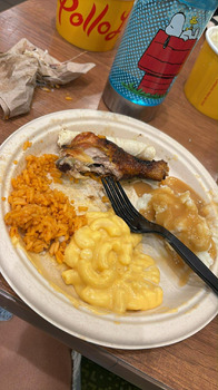 Reseña del consumidor - Seguridad alimentaria El Pollo Loco, Temecula, CA, USA Ayer en la tarde Fuimos a comer pollo loco y a las dos horas de com... foto #3