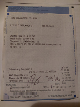 Reseña del consumidor - Seguridad alimentaria El Pollo Loco, Temecula, CA, USA Ayer en la tarde Fuimos a comer pollo loco y a las dos horas de com... foto #4