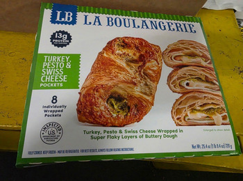 Retiro de alimentos Frozen Ready-To-Eat Turkey Stuffed Pastry Products recalled due to Misbranding Shaw Bakers LLC has i... foto #1