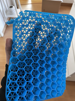 Consumer Safety Report Betrug Produkt entspricht nicht der Bewerbung und wurde beschädigt geliefert. Ohne Retourschein und... photo #1