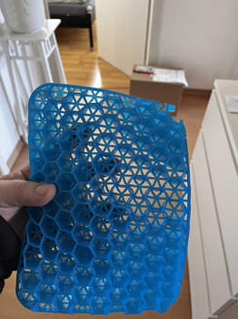 Consumer Safety Report Betrug Produkt entspricht nicht der Bewerbung und wurde beschädigt geliefert. Ohne Retourschein und... photo #2