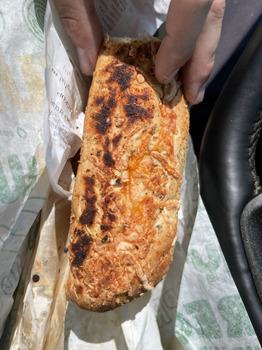 消费者评论 - 食品安全 Subway, Tweedy Boulevard, South Gate, CA, USA 3522 tweedy blvd 

My order is completely different.... 照片 #3