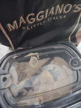 Avaliação do consumidor - Segurança alimentar Maggiano's Little Italy, West 135th Street, Overland Park, KS, USA I ordered their mushroom ravioli,... foto #2