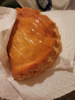 Consumer Review - Food Safety 371 7th Ave, New York, NY 10001, USA I went into this place to get 4 desserts and one cake. I tried... photo #2