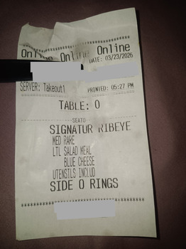 Consumer Review - Food Safety Bubba's 33, South 4th Avenue, Yuma, AZ, USA March 23rd 2026 at 6pm, I ate a Steak, with A1 sauce and... photo #2