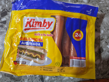 Avaliação do consumidor - Segurança alimentar Salchicha Kimby, San José, Alajuelita, Costa Rica Compre un paquete de 24 salchichas y vienen en mal... foto #3